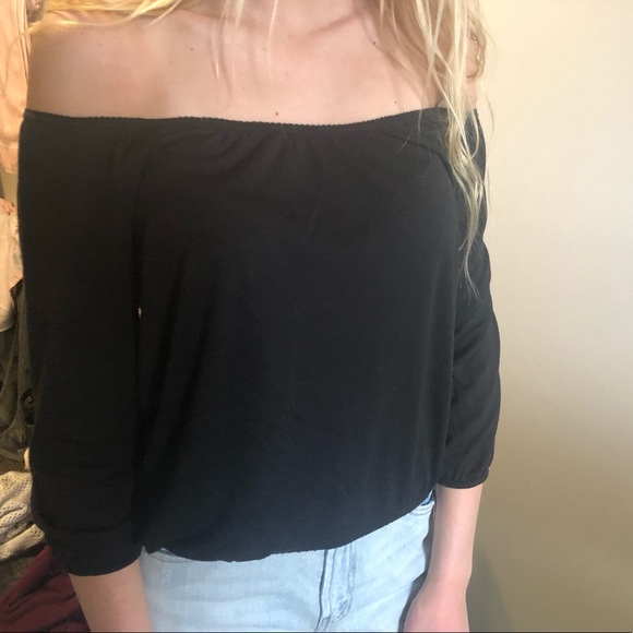 Off the shoulder top - Picture 1 of 3